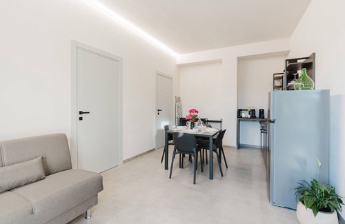 Marsala Apartment | Apartment 'Vento E Salsedine Grecale' with Private Garden, Wi-Fi and Air Conditioning