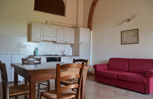Casalappi Apartment | APARTMENT WITH PRIVATE GARDEN IN MEDIEVAL VILLAGE NEAR THE SEA,