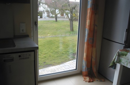 Gaienhofen Apartment | Apartment 'Wassertränke' with Shared Terrace, Shared Garden and Wi-Fi