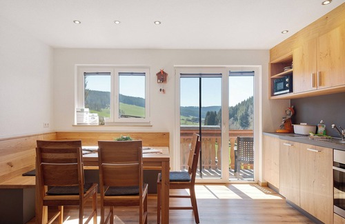 Langenordnach Apartment | Apartment 'Weideblick' with Shared Terrace, Shared Garden and Wi-Fi