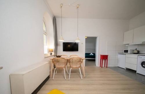 Benrath Apartment | Apartment Well Connected Henkel Messe