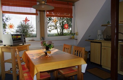 Hoxmark Apartment | Apartment "Whg 1 - Ferien auf einem Resthof" with Shared Garden & Wi-Fi