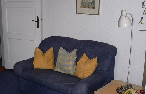 Hoxmark Apartment | Apartment "Whg 2 - Ferien auf einem Resthof" with Sea View, Shared Garden & Wi-Fi