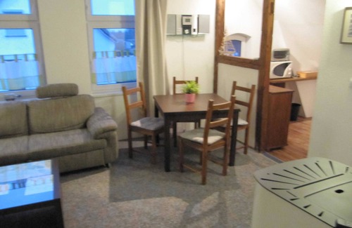 Monkebude Apartment | Apartment Wiebke (1) - Family holiday in the fishing village (WLAN incl.)