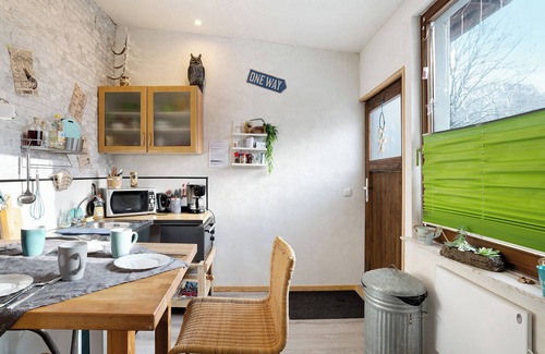 Muhlbach Apartment | Apartment "Wildwest Lounge" with Pool, Terrace & Wi-Fi