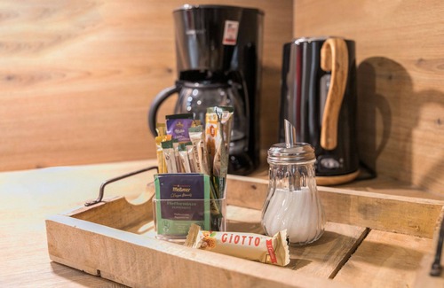 Husbyholz Apartment | Apartment 'Willewatt 1' with Private Terrace, Shared Garden and Wi-Fi