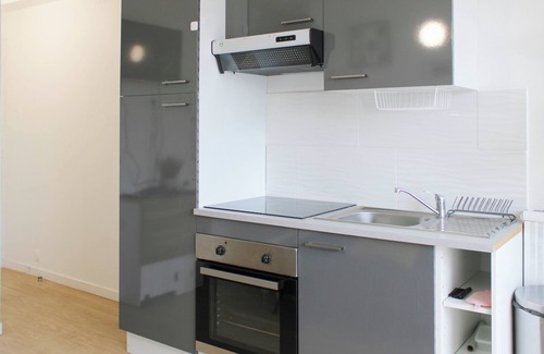 L'Ile-Saint-Denis Apartment | Apartment with balcony & view