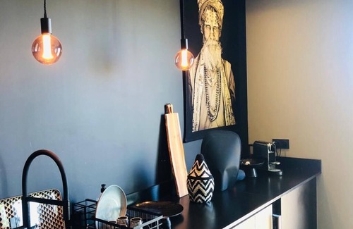 Salon-de-Provence Apartment | Apartment with hotel services and 7/7 concierge service