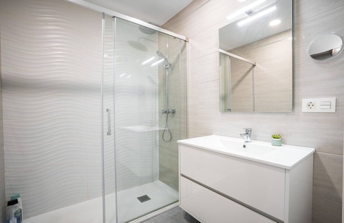 Beiro Apartment | Apartment with 3 bedrooms - QH Train Station