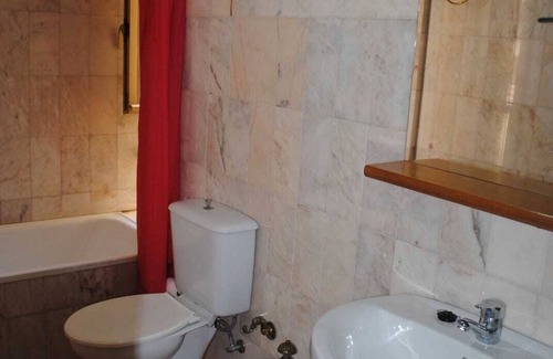 Cadiz House | Apartment with 4 bedrooms and 2 bathrooms a few meters from the beach. All exterior