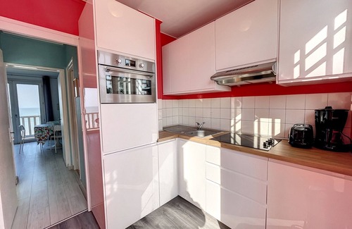 Jullouville Apartment | Apartment with balcony, garden, and beach access