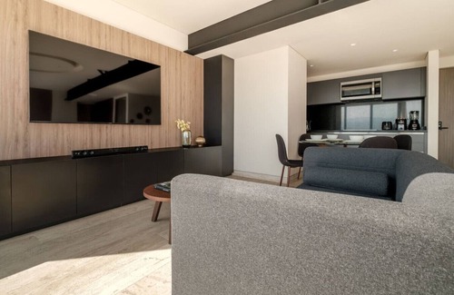 Anahuac Apartment | Apartment with Central Bathtub and Panoramic View