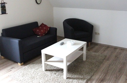 Moordorf Apartment | Apartment with two bedrooms, kitchen, bathroom in a beautiful cul de sac location