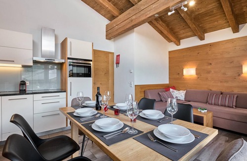 Piesendorf Apartment | Apartment with enclosed garden and wellness