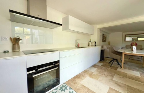 Pyla-sur-Mer Apartment | Apartment with garden at Pyla sur mer 100m from the beach