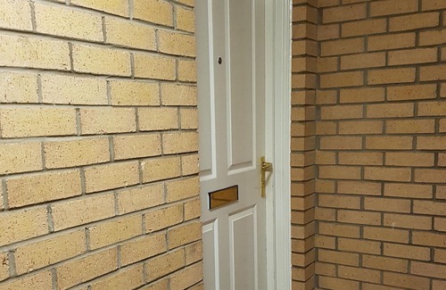 Blackburn Apartment | Apartment with Free parking & WI-FI in a Good and quite Location.