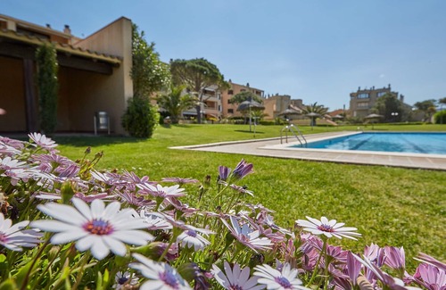 Pals Apartment | Apartment with garden & pool - First line Pals beach (GM 3H 414)