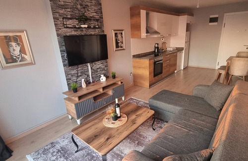 Kagithane Apartment | Apartment with Great City View 3