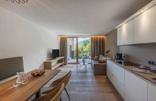 Burgusio Apartment | Apartment with use of swimming pool and saunas