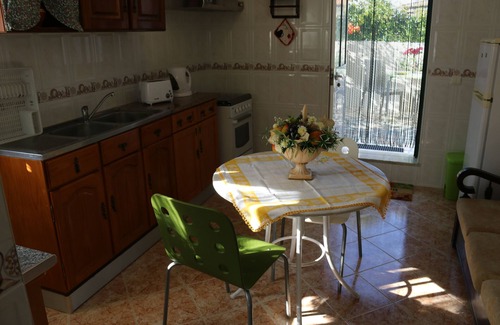 Nazare Apartment | Apartment, with kitchen, bedroom with double bed and bathroom, with total privacy