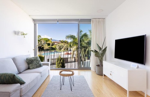 Santa Ursula Apartment | Apartment with Mount Teide and sea views