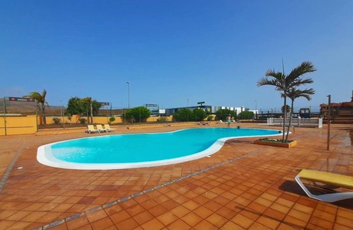 Geafond Apartment | Apartment with private terrace and sea view