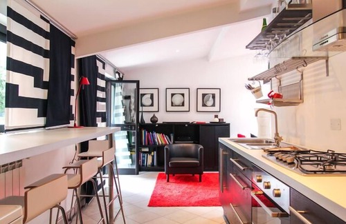Bordighera Apartment | Apartment with Private Park