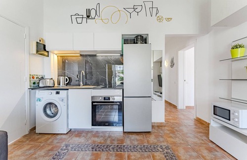 El Madronal Apartment | Apartment with sun terrace, next to the ocean