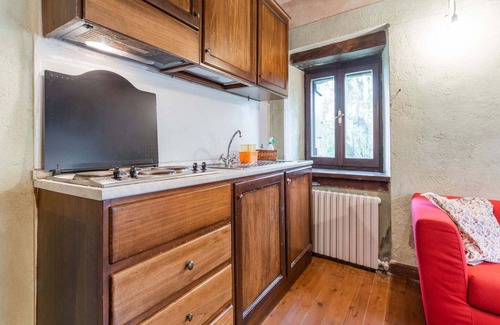 Assisi Cottage | Apartment with swimming pool near the forest