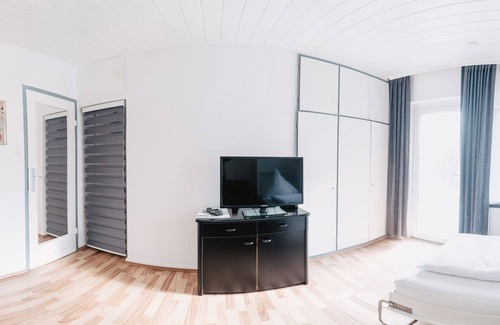 Darmstadt Apartment | Apartment with terrace