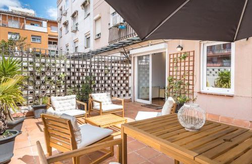 La Font de la Guatlla Apartment | Apartment with terrace a step away from Montjuic, Barcelona