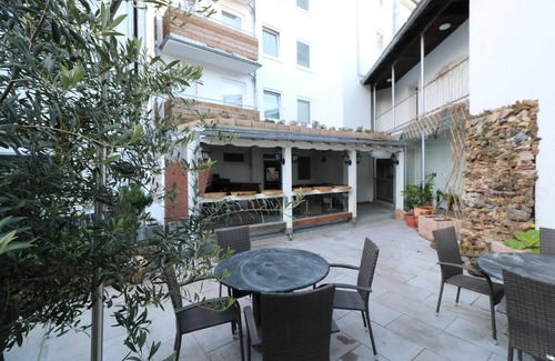 Frohnhausen Apartment | Apartment with Terrace, Essen