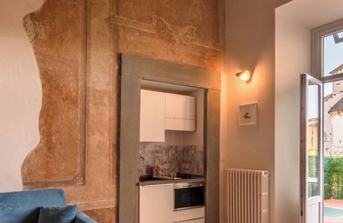 Pistoia Apartment | Apartment with terrace in center