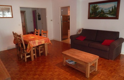 Annecy Old Town Apartment | Apartment with view of the lake and close to the old town