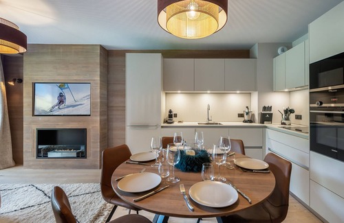 Megeve Apartment | Apartment with Wellness Area and Mountain Views in Megève