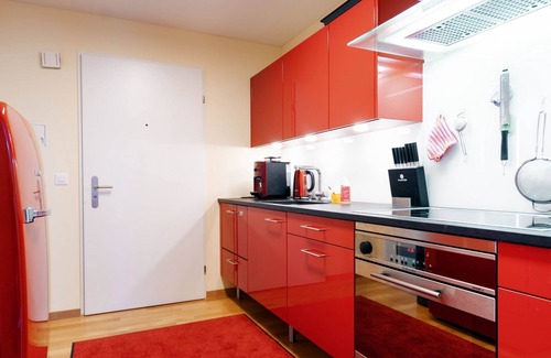Mitloedi Apartment | Apartment Wohlfühlresidenz by Interhome