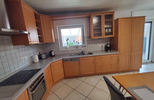 Veldhausen Apartment | Apartment 'Wohnung 5' with Shared Terrace, Balcony and Wi-Fi