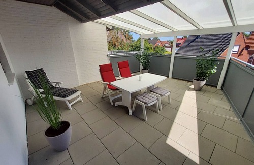 Veldhausen Apartment | Apartment 'Wohnung 5' with Shared Terrace, Balcony and Wi-Fi