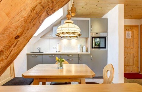 Brand Apartment | Apartment Zentral De Luxe by A-Appartments - apartment/apartment, shower, WC,