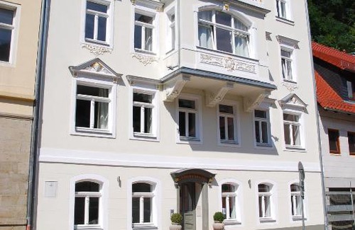 Bad Schandau Apartment | Apartmenthaus Albrechtsburg