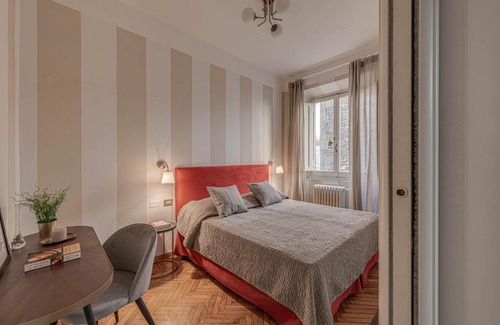 Oltrarno Apartment | Apartments Florence - Golden Tower with View
