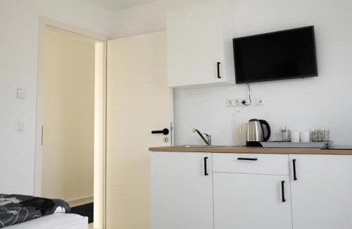 Markisches Viertel Apartment | Apartments Issa
