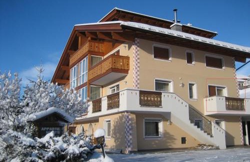 Santa Cristina Val Gardena Apartment | Apartments Etruska