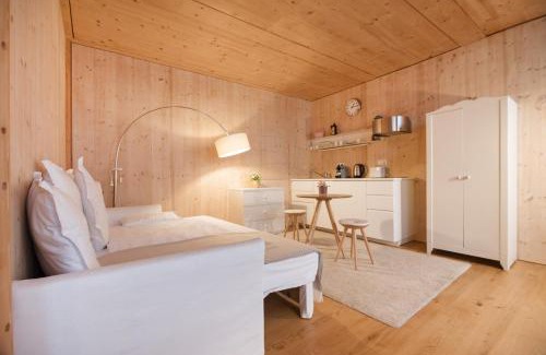 Hietzing Apartment | Apartments near metro station
