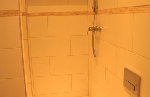 Striesen Apartment | Apartments Stirl