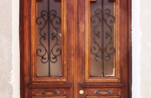 Chugureti House | ApartTen 2 BR Apt
