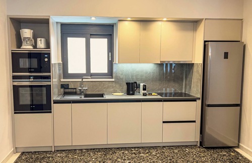 Nea Chora Apartment | Aperon Suite - Downtown Chania