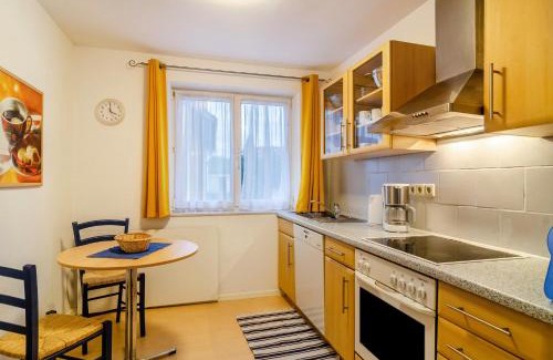 Meersburg Apartment | Apfel