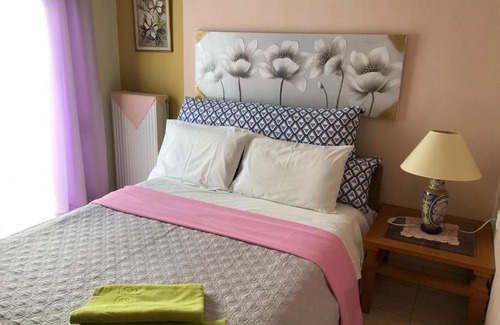 Kato Galatas Apartment | Aphrodite beach, boutique apartment at Kalamaki