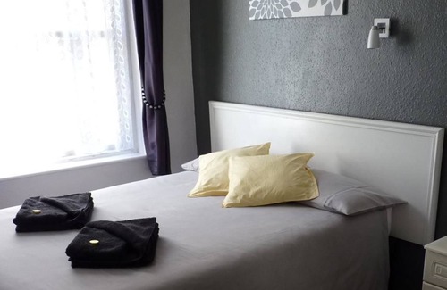 Hastings House | Apollo Guest House